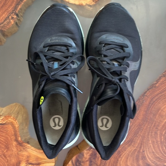 lululemon athletica Chargefeel Low Women’s Workout Shoe Winter Black/Mint 6 - Picture 6 of 7